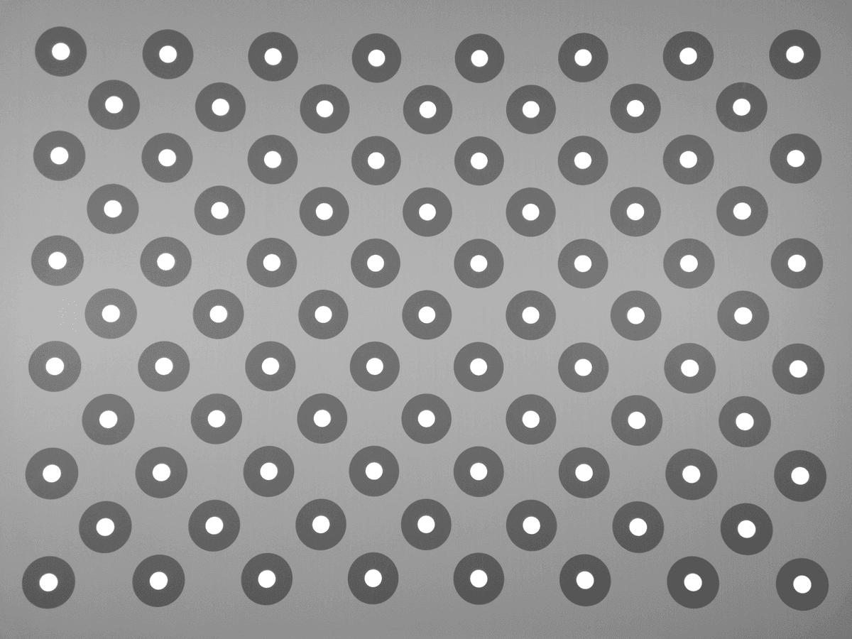 CircleSFR hybrid sharpness target: 4:3 chart with 83 circle SFR rings, slanted edges, Siemens stars, grayscale and color rows